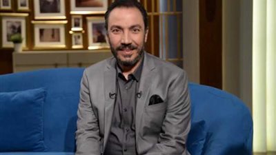 طارق لطفى مشغول بـ