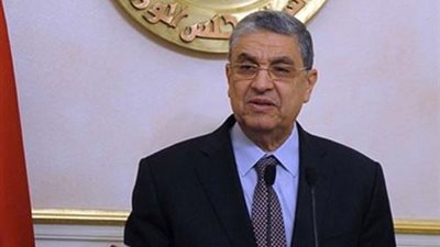 شاكر: انتصارات اكتوبر البداية لاقامة اكبر شبكة كهرباء بالمنطقة