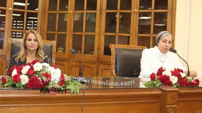 لقاء تعريفي لطلاب الدراسات العليا للساعات المعتمدة بآداب عين شمس
