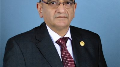 اللواء حاتم حشمت يهنئي الرئيس السيسي بذكرى انتصارات أكتوبر