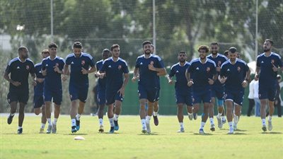 غياب 12 لاعبا من الاهلى عن مباراة الاتحاد المنستيرى