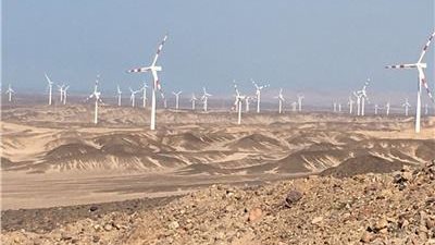 جبل الزيت .. أكبر مشروع مصري لطاقة الرياح في العالم