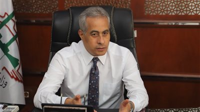 شحاتة: تشريعات الدولة المصرية تطبق الحريات النقابية على أرض الواقع