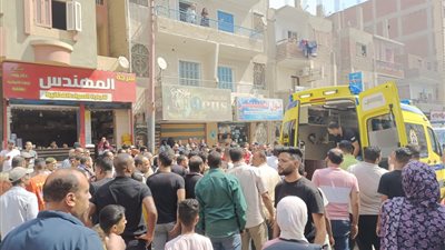 مصرع شخص سقط من سيارة أجرة مسرعة بعد مشاجرة مع قائدها في الإسماعيلية