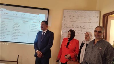 وكيل وزارة التعليم بالجيزة .. في مدارس أكتوبر
