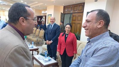 محافظ شمال سيناء يدعو المؤسسات للدخول في مجالات التنمية