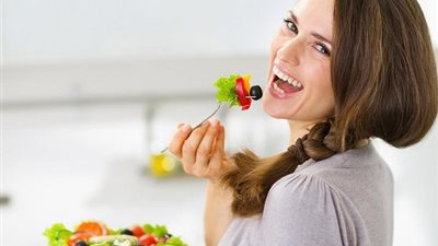 5 أطعمة لتحسين الحالة النفسية