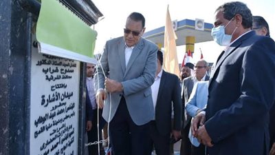 محافظ الشرقيةيفتتح أعمال تطويروتجميل ميدان الإشارةبمدخل منياالقمح