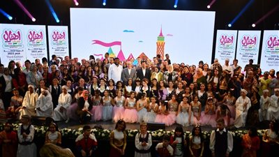 طلائع ٢٣ دولة يشاركون فى مهرجان أطفال العالم