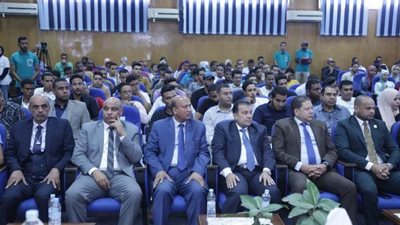ختام فعاليات مؤتمر شباب الباحثين السابع للطب البيطرى بجنوب الوادى