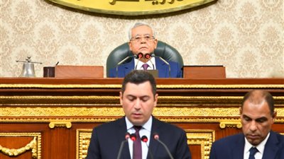 السلاب يستعرض تقرير بشأن قانون المجلس الأعلى لصناعة السيارات