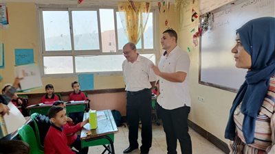 برنامج إذاعي جديد عن الولاء للوطن بمدرسة المجاورة الأولي بالمنيا