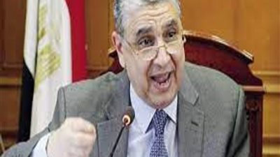 شاكر : مصر تعمل لتكون ممرا للطاقة الافريقية الى اوروبا