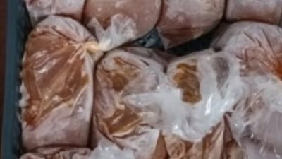 ضبط 3 أطنان لحوم فاسدة داخل مخزن خاص بأحد المطاعم بالقاهرة