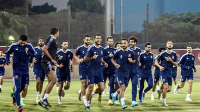 الأهلى يختتم استعداداته لمباراة أسوان في الدوري