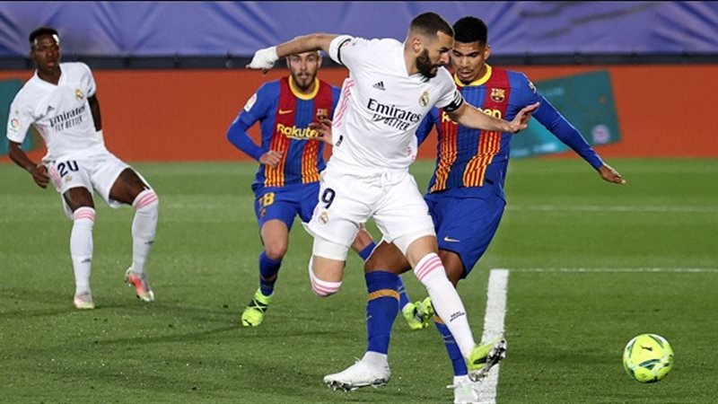 ريال مدريد وبرشلونة
