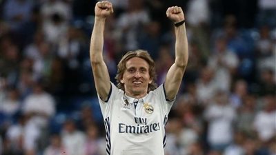 ريال مدريد يعلن غياب مودريتش عن مواجهة لايبزيج بدوري الأبطال