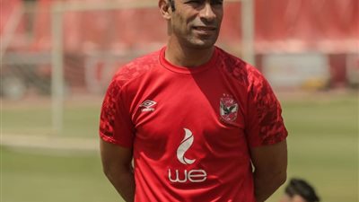 سر تأجيل لاعبي الأهلي الاحتفال بعيد ميلاد سيد عبد الحفيظ