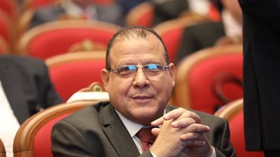 قرار اتحاد الصناعات برفع الحد الأدنى للأجور يحقف الامان الوظيفى