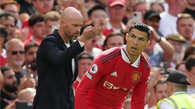 أول تعليق من مانشستر يونايتد على إنباء رحيل رونالدو