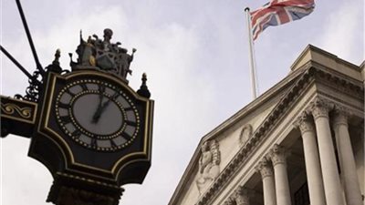 توقعات برفع بنك إنجلترا أسعار الفائدة إلى أعلى مستوى لها في 33 عامًا