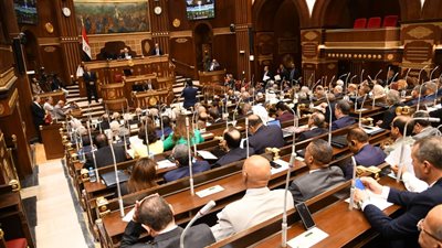 الشيوخ يوافق على تعويضات عقود المقاولات والتوريدات والخدمات العامة
