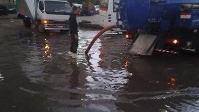 رفع تجمعات مياه الأمطار بالخصوص وشبرا الخيمة