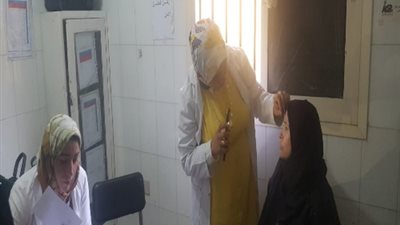 جامعة بنها تنظم قافلة طبية بقرية ترسا بطوخ .. وصرف علاج بالمجان