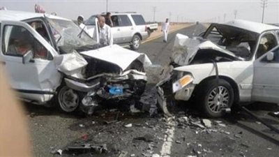 إصابة 4 أشخاص بينهم سيدتين في تصادم 3 سيارات وموتوسيكل بالمنصورة