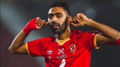 الأهلي يجدد عقد نجم الفريق الفترة المقبلة