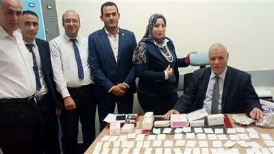 ضبط راكبين بحوزتهما عقاقير مخدرة داخل علب لادوية مختلفة