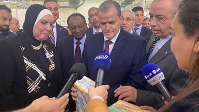 نيفين جامع تعرض تجربة مصر في النهوض بقطاع المشروعات الصغيرة
