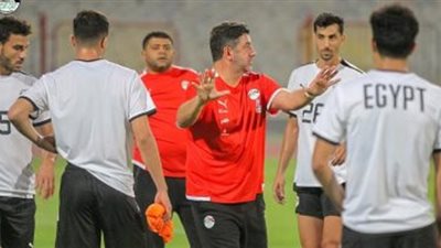 فيتوريا يستقر على تشكيل المنتخب ضد بلجيكا.. ومنافسة بين هذا الثنائى