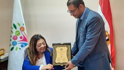 تكريم إيمان كريم لدورها الفاعل مع ذوى الإعاقة ودعم دمجهم
