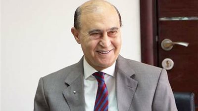 مهاب مميش: مصر ستكون مصدرا إقليميا للهيدروجين الأخضر