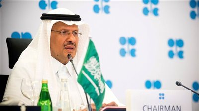 وزير الطاقة السعودي يحسم جدل زيادة إنتاج البترول