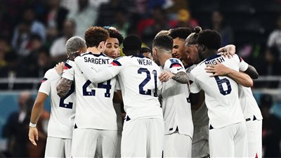 بهدف ويا.. المنتخب الامريكى يتقدم على ويلز بهدف نظيف بالشوط الاول.. فيديو