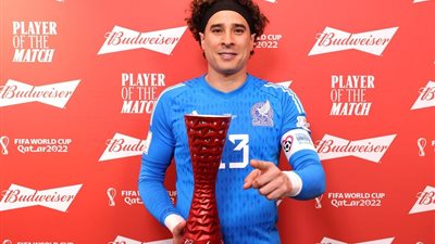 كأس العالم 2022.. أوتشوا حارس المكسيك الأفضل فى مواجهة بولندا