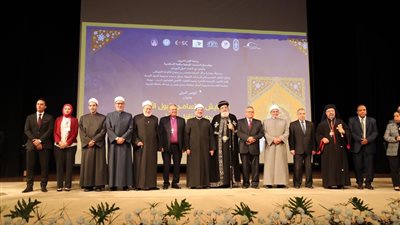 د.عياد : الإسلام رسم أساس الحياة بأسره فنبذ الطائفية وأزال الفوارق