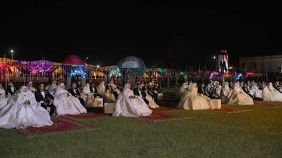 المنطقة الجنوبية العسكرية تنظم حفل زفاف جماعى لعدد (200) شاب وفتاة
