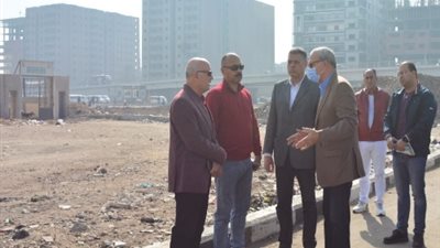 محافظ القليوبية يتابع اعمال النظافة بمحور الخصوص وشبرا الخيمة