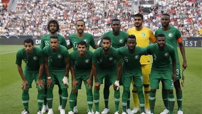 نجم منتخب السعودية يغادر معسكر كأس العالم