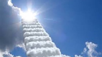 وَيَمْكُرُونَ _وَيَمْكُرُ اللَّهُ_ هل تنسب صفة المكر لله