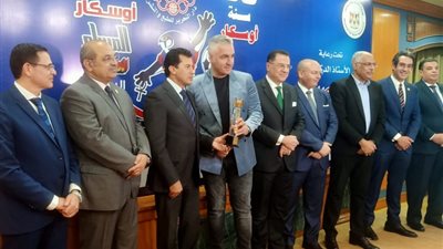 اوسكار المساء: سيف زاهر أفضل إعلامى بقناة 