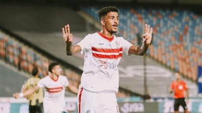حسام عبد المجيد يفوز بجائزة أفضل لاعب صاعد فى حفل 