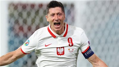 ليفاندوفسكي يقود هجوم بولندا أمام الأرجنتين في كأس العالم