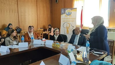 ندريب رائدات الأعمال في الإسماعيلية على مهارات البيع
