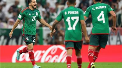شاهد أهداف مباراة السعودية والمكسيك بكأس العالم.. فيديو