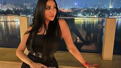ميرهان حسين تشارك جمهورها أحدث إطلالتها وتعلق :القاهرة الساحرة