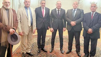 الجالية المصرية بفرنسا ترحب بالقنصل الجديد